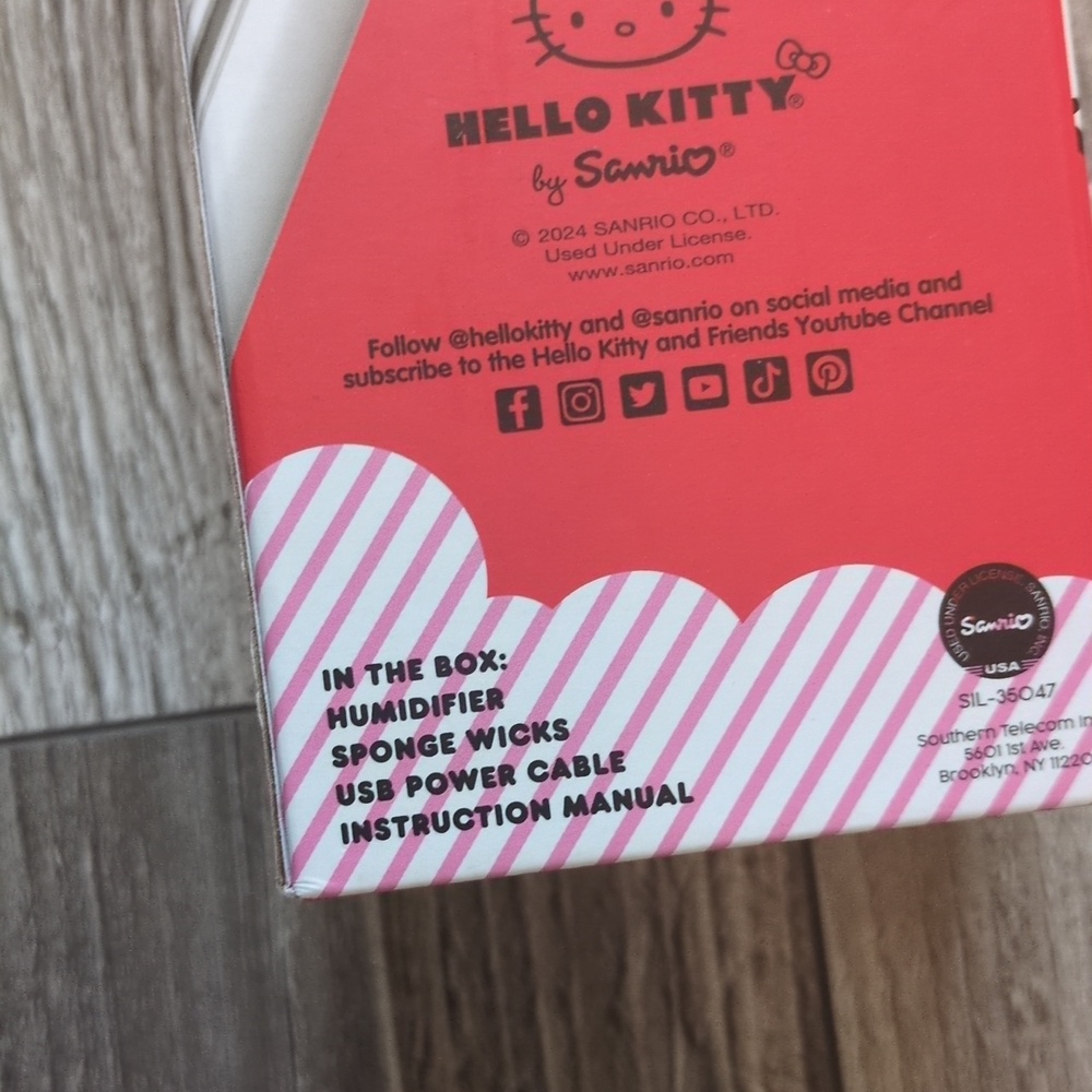 Hello Kitty Collapsible Humidifier Stick - Picture 3 of 3